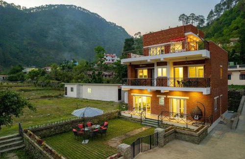Kaul Complejo | The Rizz Luxury Resort - Bhimtal