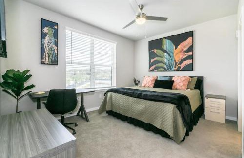 Beach Haven Apartamento | 5 Star Ultimate King Suite near Mayo