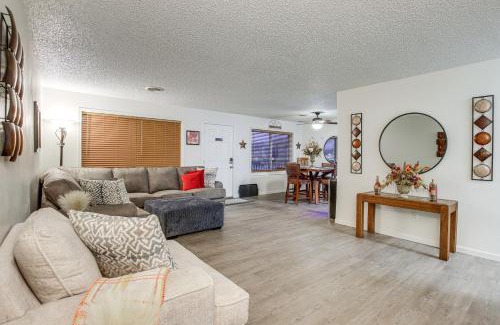 Twain Apartamento | Centrally Located Apt about 2 Mi to University of Iowa