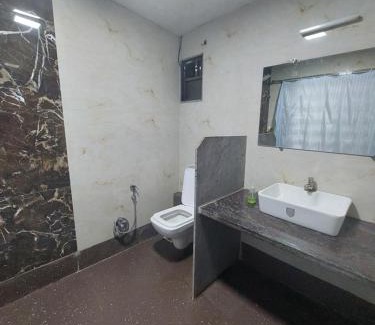 Mahabaleshwar Hotel | Balaji resto and stay