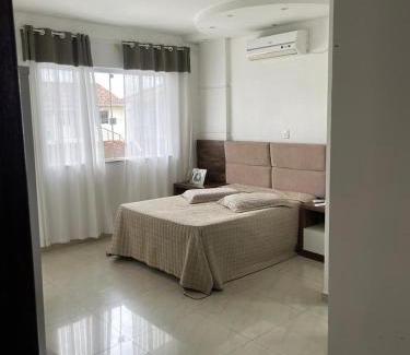 Espinheiros Casa | Casa sobrado 2 andares com piscina
