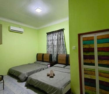 Kampung Pasir Hantu Casa | Perhentian Idaman