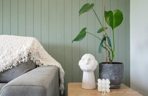 Shepparton South Casa | Shepparton Escape: Chic 3BR near Lake
