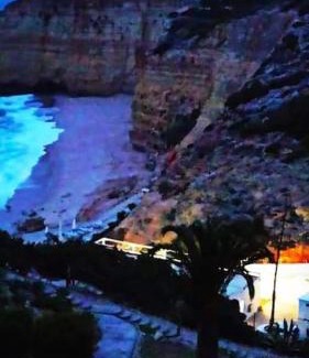 Vale de Centianes Apartamento | House with amazing beach view!