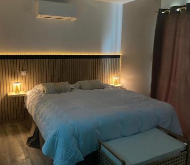 Saint-Victoret Cama Y Desayuno | Cote spa suite nord