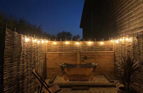 Rowlands Castle Otro | Deer Lodge Shepherds Hut