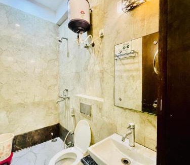 Mathura Hotel | Grand Vista mathura