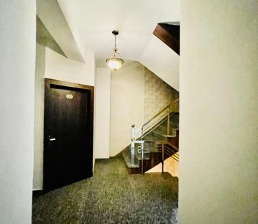 Mathura Hotel | Grand Vista mathura