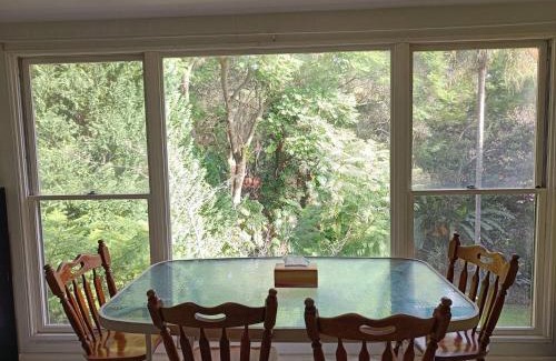 Beecroft Casa | Large, Spacious and Comfortable House in Beecroft