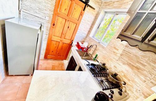 Brittons Hill Apartamento | RnR Guest House