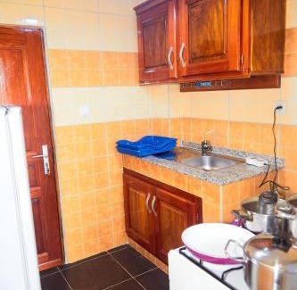 Bonaberi Apartamento | EL-VICSON GUEST HOUSE