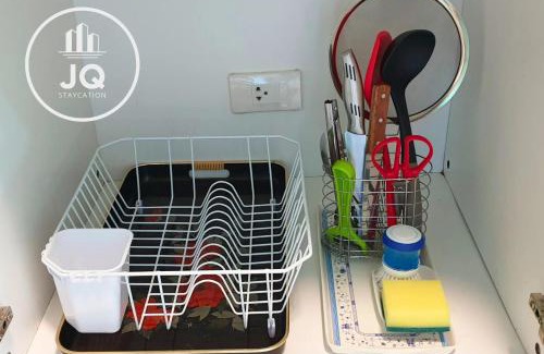 Project 8 Cama Y Desayuno | JQ staycation