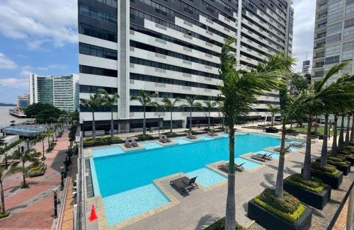 Puerto Santa Ana Apartamento | BELLINI LUXURY PUERTO SANTA ANA