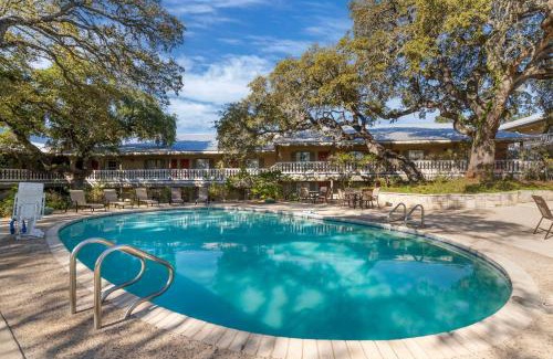 Kerrville Hotel | Best Western Sunday House Inn