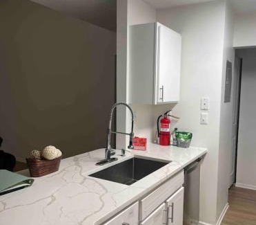 Prosperity Church Road Apartamento | Beautiful 2 bedroom 2 bathroom apartment in heart of Charlotte