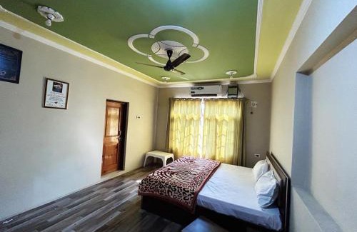 Brein Casa | Zulal Guest House Home Stay