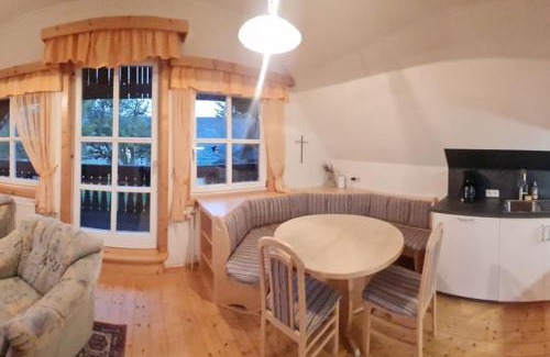Modriach Apartamento | Uriges Landgasthaus in Modriach