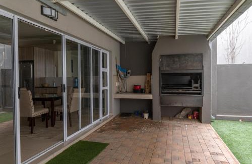 Windhoek Apartamento | Puteoli Estate