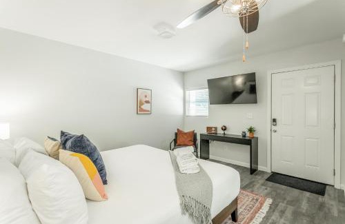 Chattanooga Hotel | 03 The Knoll Room - A PMI Scenic City Vacation Rental