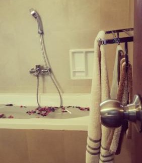 Ja-Ela Apartamento | sapphire clover