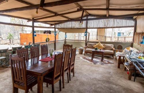 Phalaborwa Cabina | Kingly Bush Camp