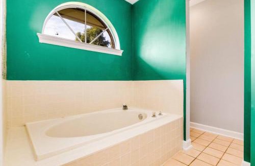Gulf Breeze Villa | The Tipsy Tiki