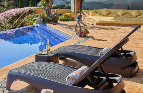 El Santuario Casa | HostPal Casa Tucan en el Santuario Valle