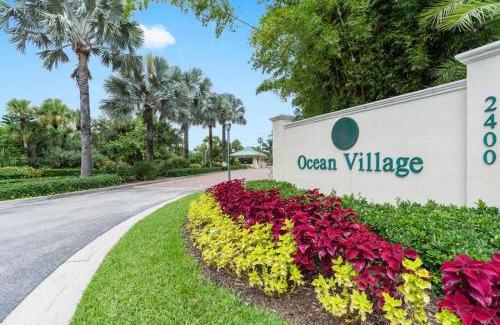 Fort Pierce Casa | Ocean Villas III 1224