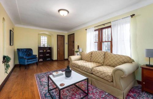 Tower Grove South Casa | Comfy central St. Louis getaway
