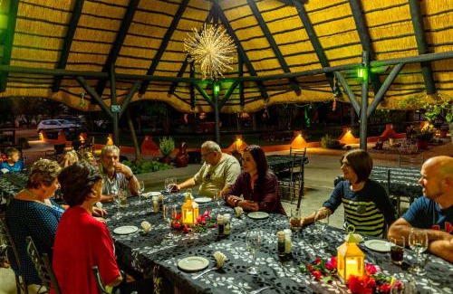 Otjiwarongo Casa | Lion's Den Guesthouse