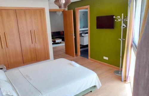 Medina Apartamento | One bedroom appartement with sea view enclosed garden and wifi at Casablanca