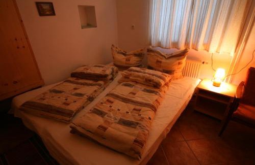 Poprad-Velka Cama Y Desayuno | Ubytovanie MARTINKA