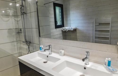 Audenge Cama Y Desayuno | L'Haute en couleur cabanes spas