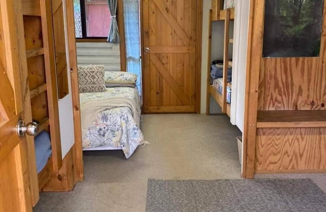 “Wool pressers room”