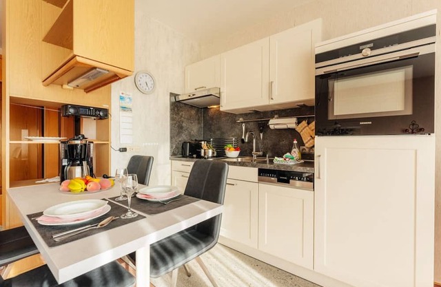 Residenz "Am Kurpark" - Ferienwohnung Luginsland