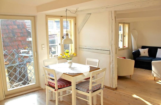 ⭐️ himmlischer Hof - relaxation in a listed building from 1477, 4-6 p, 70m², fireplace/terrace/p