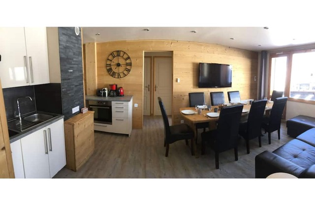 VAL THORENS PLEASANT APARTMENT 10 PEOPLE COMPLETELY RENOVATED