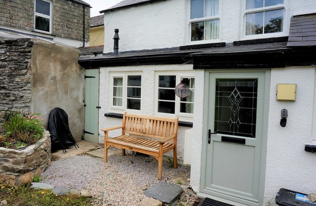 Cosy Coles Cottage Su
