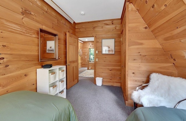Guest House Sanctuary by Evergreen Home