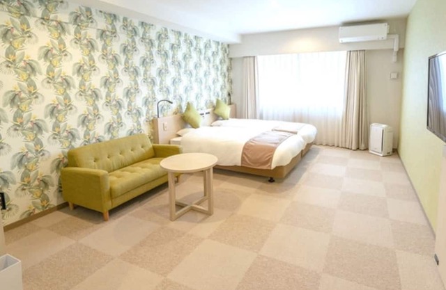 Universal room nonsmoking vs | Simple stay pl / Nakagamigun Okinawa