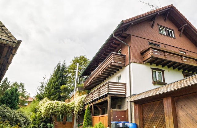 Holiday Apartment 'Loft' with Mountain View, Shared Garden, Balcony & Wi-Fi