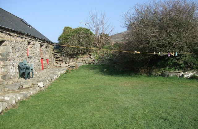 Farmhouse Annexe near beach and coastpath