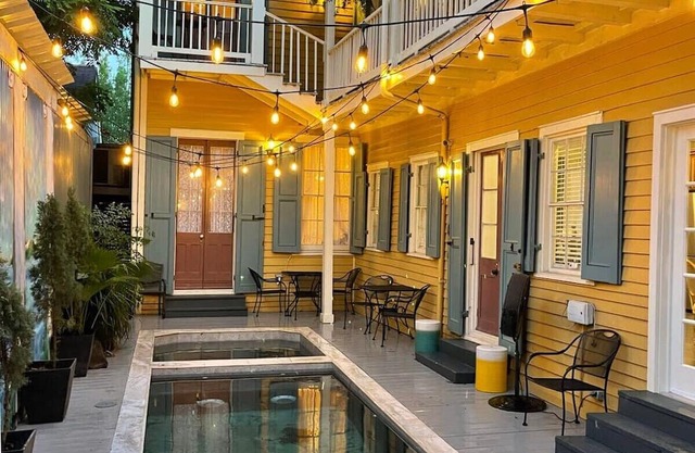 Opulent Historic Mansion w Heated Pool 6br|5.5ba