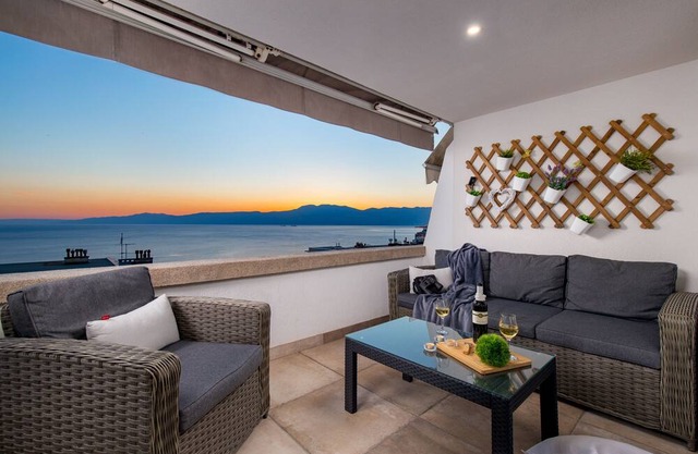 Newly renovated two-room apartment with a unique view of the entire Kvarner.
