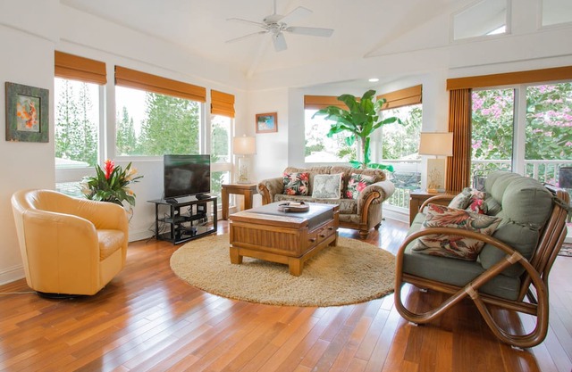 Hawaii Life Rental Presents Villas of Kamali'i 56