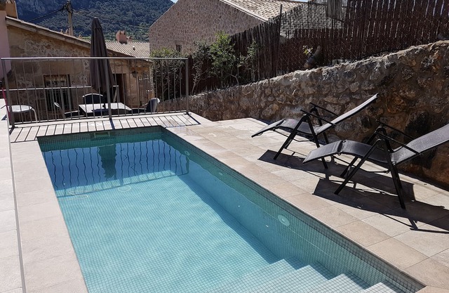 Casa de pueblo con encanto con piscina privada y terraza en el casco antiguo, zona de Calvario