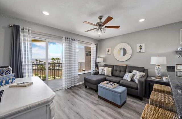 Galveston Resort Condo tiene capacidad para 6 personas; Magníficas vistas; 3 piscinas, rápido a la playa!