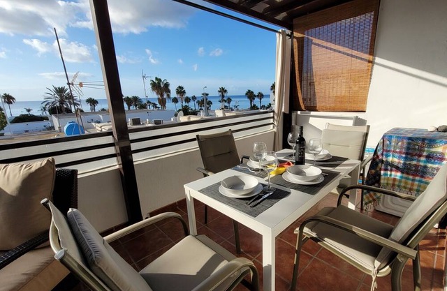 Apartment located in prime location with sea views and just 150 meters from the beach