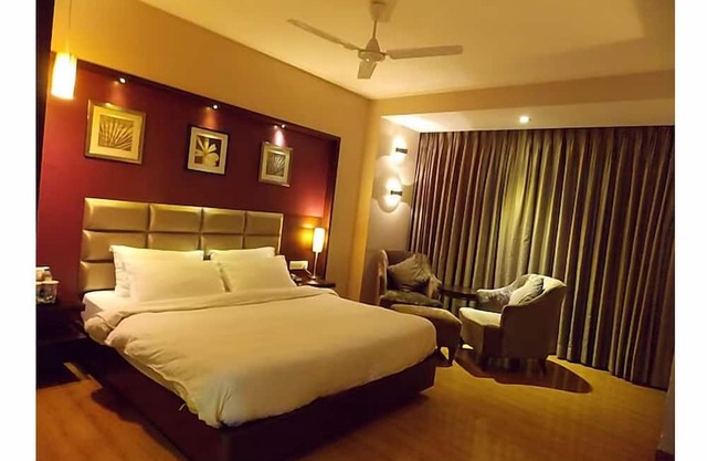 Hotel BKC Majestic