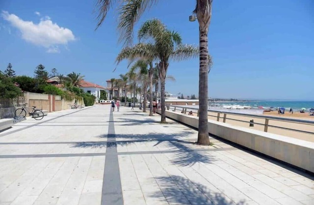Il Mare a Pochi Passi